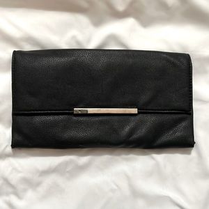 Black Clutch